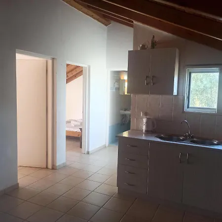 Appartamento Filoxenia 6 Kómboi