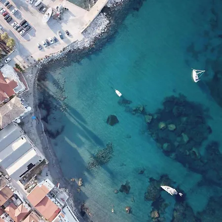 Διαμέρισμα Filoxenia 6 *