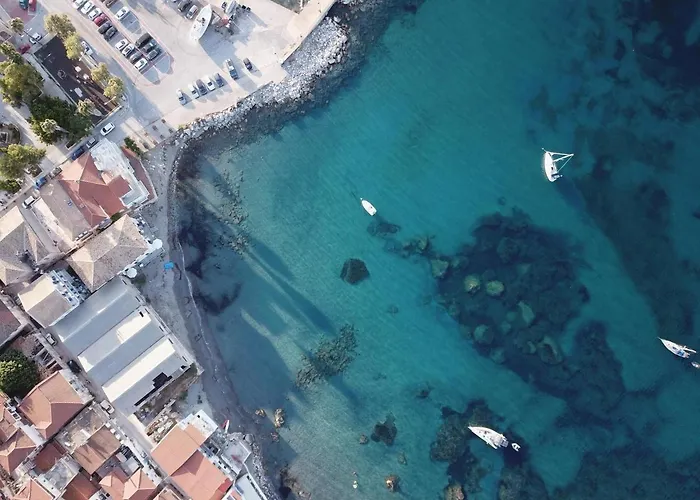 Διαμέρισμα Filoxenia 6 *